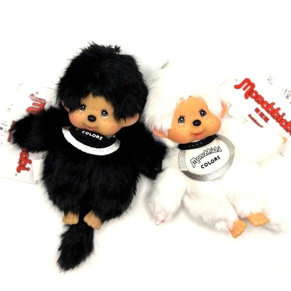 New Authentic Sekiguchi Set of 2 Monchhichi, Black and White, Plush Keychain - Picture 2 of 3